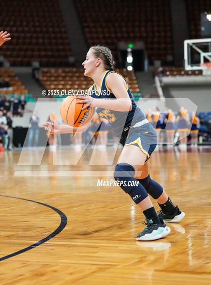 Thumbnail 2 in Frederick vs Mead (CHSAA 5A Great 8) photogallery.