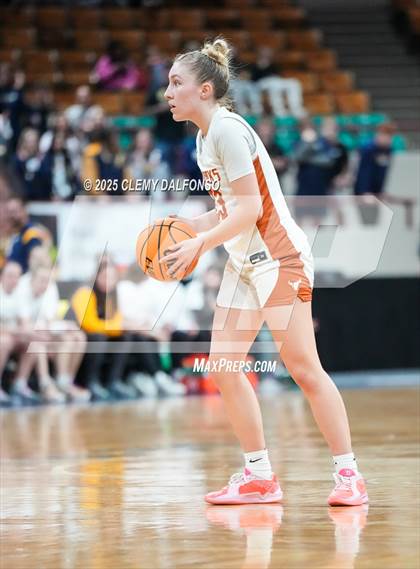 Thumbnail 3 in Frederick vs Mead (CHSAA 5A Great 8) photogallery.