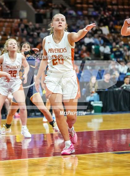 Thumbnail 2 in Frederick vs Mead (CHSAA 5A Great 8) photogallery.