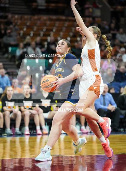 Thumbnail 3 in Frederick vs Mead (CHSAA 5A Great 8) photogallery.
