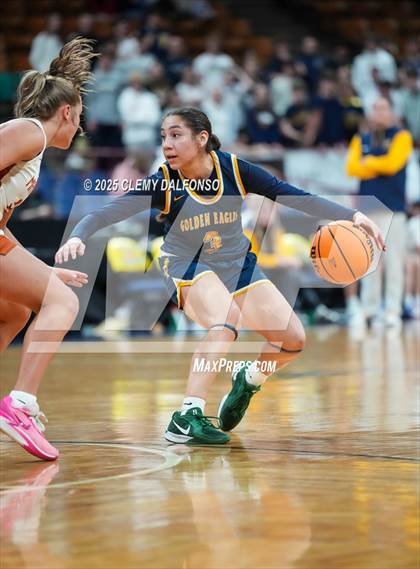 Thumbnail 2 in Frederick vs Mead (CHSAA 5A Great 8) photogallery.