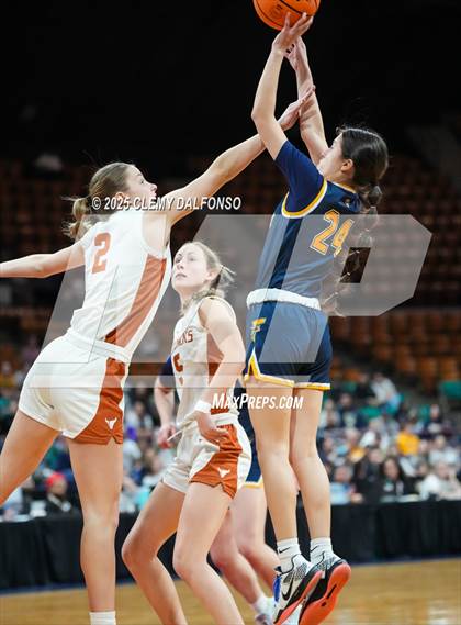 Thumbnail 2 in Frederick vs Mead (CHSAA 5A Great 8) photogallery.
