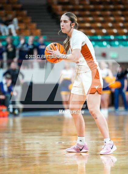 Thumbnail 1 in Frederick vs Mead (CHSAA 5A Great 8) photogallery.