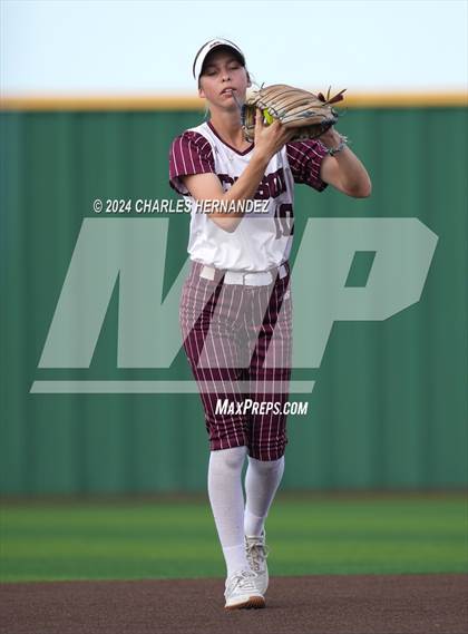 Thumbnail 2 in Lake Creek vs. A&M Consolidated (UIL Softball 5A Region III Quarterfinal) photogallery.