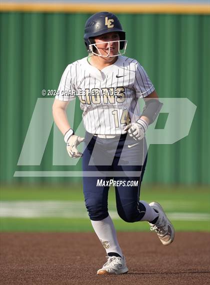 Thumbnail 3 in Lake Creek vs. A&M Consolidated (UIL Softball 5A Region III Quarterfinal) photogallery.