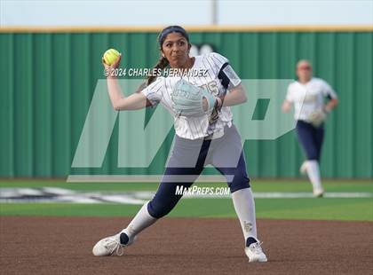 Thumbnail 3 in Lake Creek vs. A&M Consolidated (UIL Softball 5A Region III Quarterfinal) photogallery.