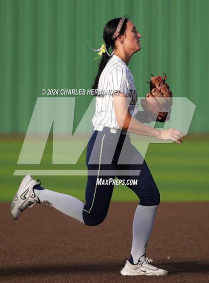 Thumbnail 1 in Lake Creek vs. A&M Consolidated (UIL Softball 5A Region III Quarterfinal) photogallery.