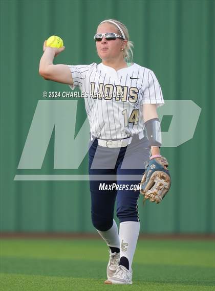 Thumbnail 2 in Lake Creek vs. A&M Consolidated (UIL Softball 5A Region III Quarterfinal) photogallery.