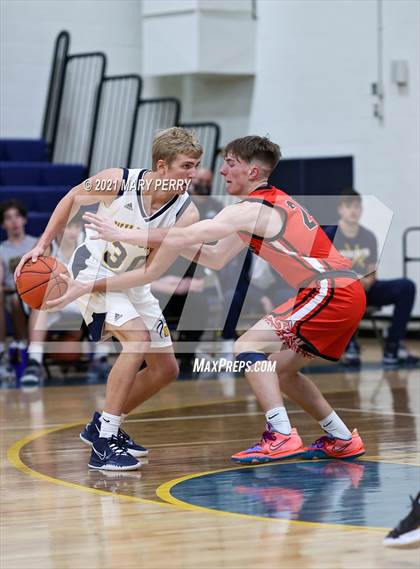 Thumbnail 1 in Mohawk Area @ Shenango photogallery.