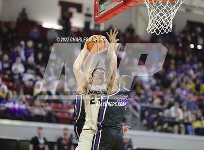 Thumbnail 1 in Hayesville vs. Chatham Charter (NCHSAA 1A Championship) photogallery.