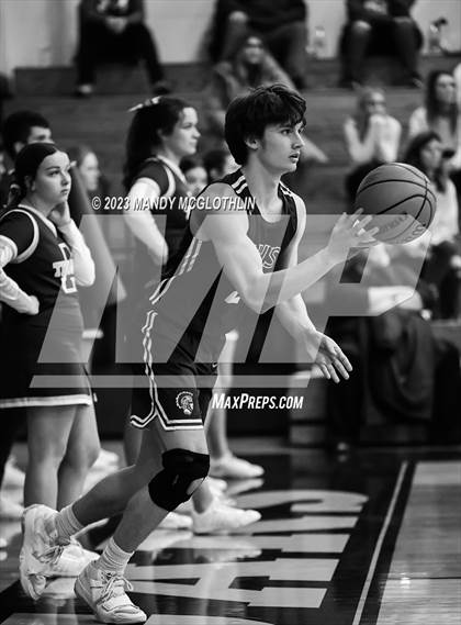Thumbnail 2 in Auburn @ Illini Central photogallery.