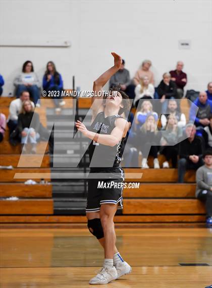 Thumbnail 1 in Auburn @ Illini Central photogallery.