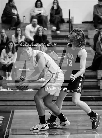 Thumbnail 3 in Auburn @ Illini Central photogallery.