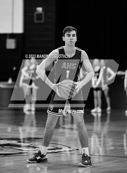 Thumbnail 1 in Auburn @ Illini Central photogallery.