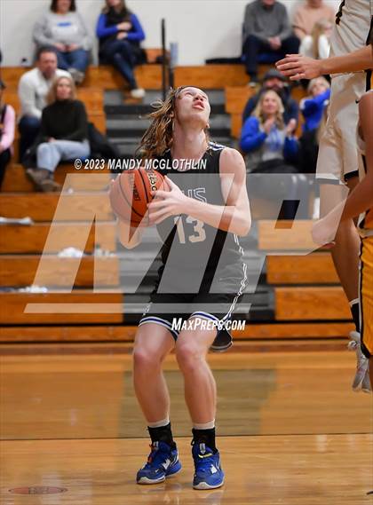 Thumbnail 1 in Auburn @ Illini Central photogallery.