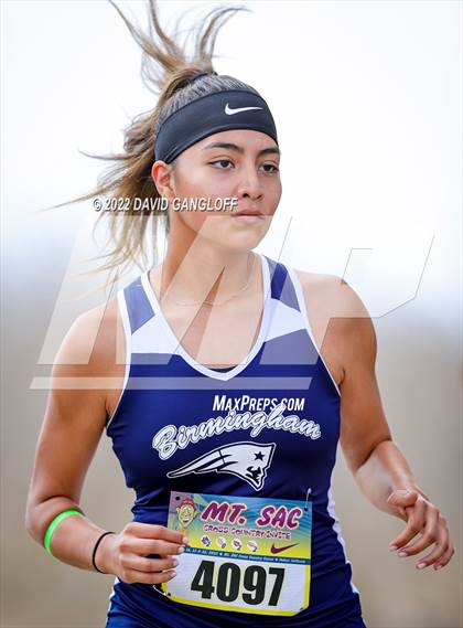Thumbnail 2 in Mt SAC Invitational (Division 1 - Race 75)  photogallery.