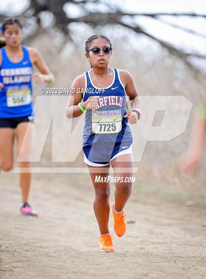 Thumbnail 2 in Mt SAC Invitational (Division 1 - Race 75)  photogallery.