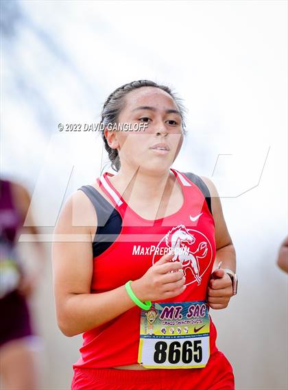 Thumbnail 3 in Mt SAC Invitational (Division 1 - Race 75) photogallery.