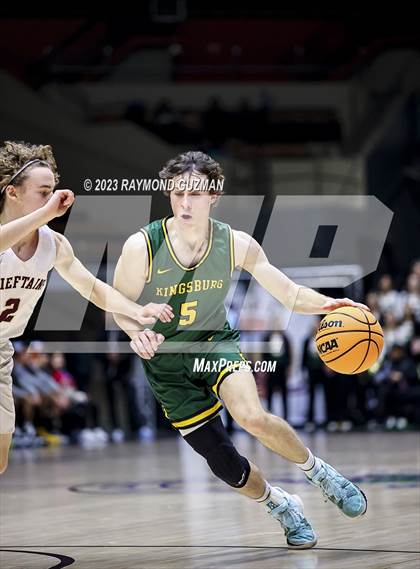 Thumbnail 1 in Kingsburg vs. Sierra (CIF CS Division 3 Championship) photogallery.