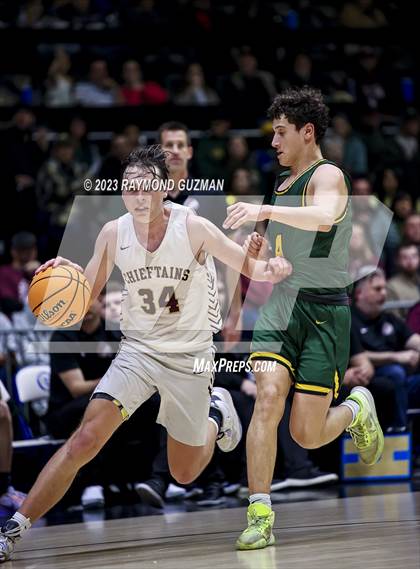 Thumbnail 2 in Kingsburg vs. Sierra (CIF CS Division 3 Championship) photogallery.