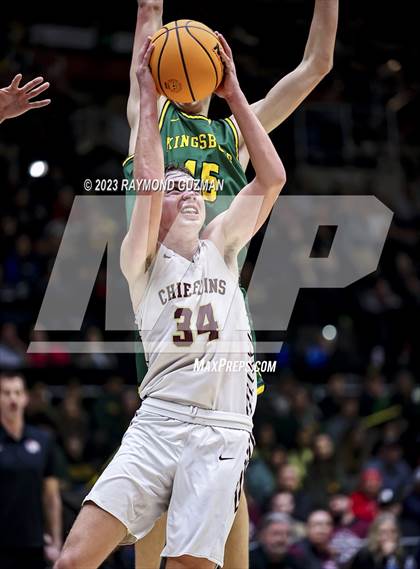 Thumbnail 2 in Kingsburg vs. Sierra (CIF CS Division 3 Championship) photogallery.