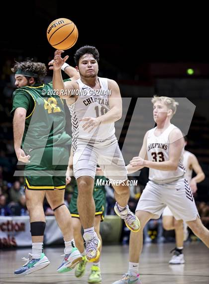 Thumbnail 1 in Kingsburg vs. Sierra (CIF CS Division 3 Championship) photogallery.