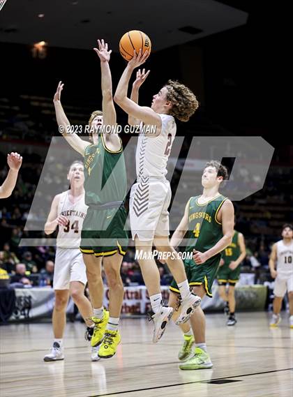 Thumbnail 1 in Kingsburg vs. Sierra (CIF CS Division 3 Championship) photogallery.