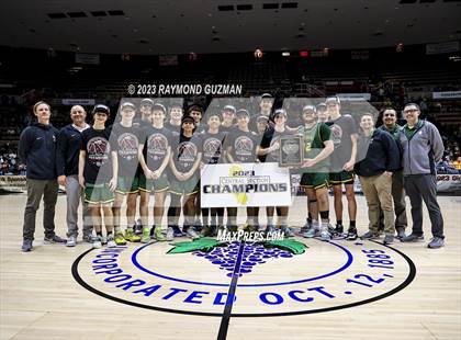 Thumbnail 2 in Kingsburg vs. Sierra (CIF CS Division 3 Championship) photogallery.