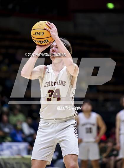 Thumbnail 1 in Kingsburg vs. Sierra (CIF CS Division 3 Championship) photogallery.