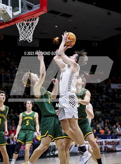Thumbnail 2 in Kingsburg vs. Sierra (CIF CS Division 3 Championship) photogallery.