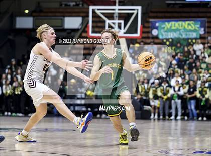 Thumbnail 2 in Kingsburg vs. Sierra (CIF CS Division 3 Championship) photogallery.