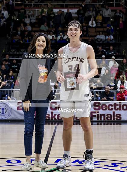 Thumbnail 1 in Kingsburg vs. Sierra (CIF CS Division 3 Championship) photogallery.