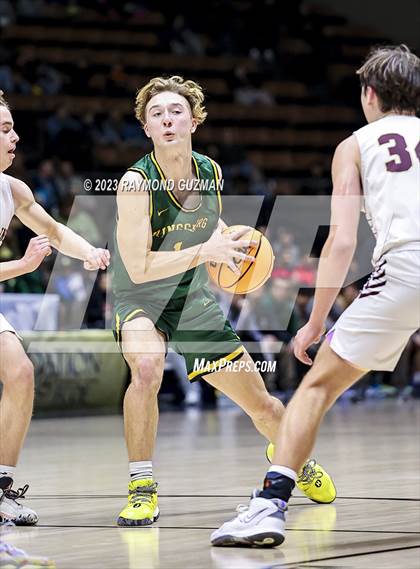Thumbnail 1 in Kingsburg vs. Sierra (CIF CS Division 3 Championship) photogallery.