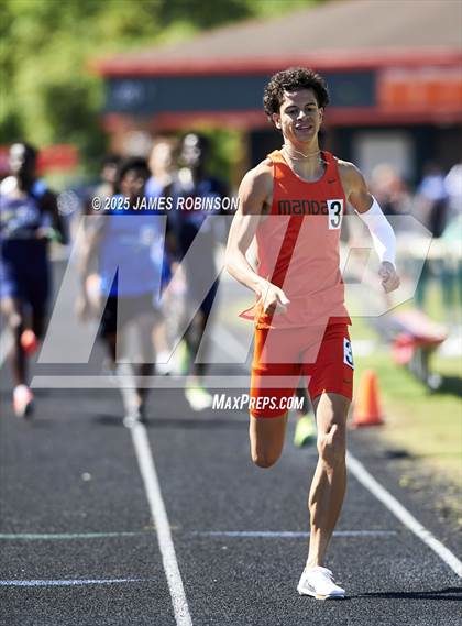 Thumbnail 1 in Gateway Conference Championships (800m) photogallery.