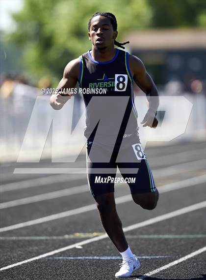 Thumbnail 3 in Gateway Conference Championships (800m) photogallery.