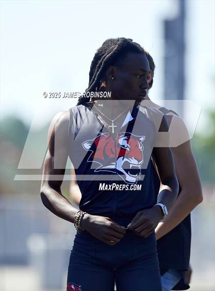 Thumbnail 2 in Gateway Conference Championships (800m) photogallery.