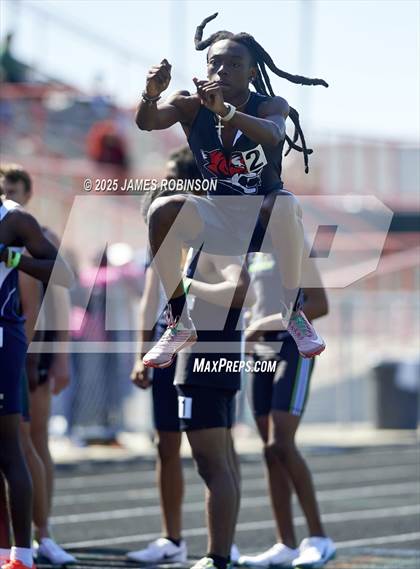 Thumbnail 3 in Gateway Conference Championships (800m) photogallery.