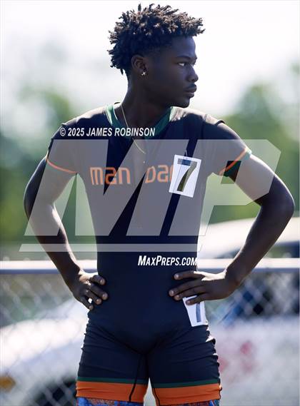 Thumbnail 2 in Gateway Conference Championships (800m) photogallery.