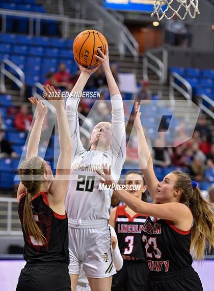 Thumbnail 1 in Incline vs. Lincoln County (NIAA State 2A Championship) photogallery.