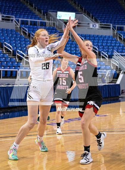 Thumbnail 1 in Incline vs. Lincoln County (NIAA State 2A Championship) photogallery.