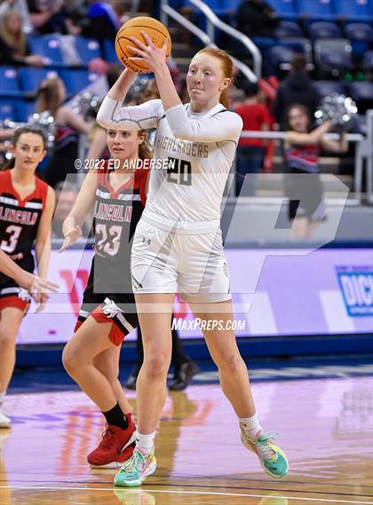 Thumbnail 3 in Incline vs. Lincoln County (NIAA State 2A Championship) photogallery.