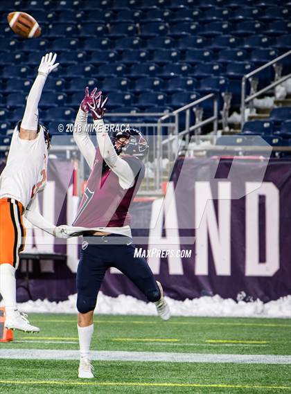 Thumbnail 1 in Thayer Academy vs Dexter (NEPSAC John "Moose" Curtis Bowl at Gillette Stadium) photogallery.