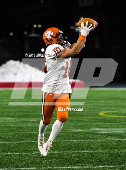 Thumbnail 1 in Thayer Academy vs Dexter (NEPSAC John "Moose" Curtis Bowl at Gillette Stadium) photogallery.