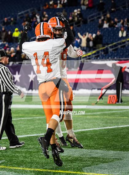 Thumbnail 2 in Thayer Academy vs Dexter (NEPSAC John "Moose" Curtis Bowl at Gillette Stadium) photogallery.