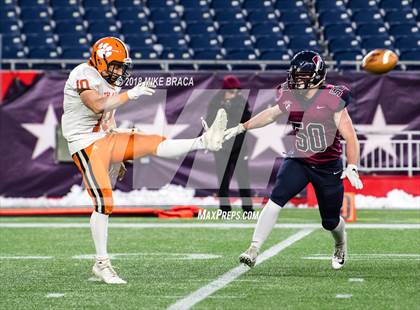 Thumbnail 2 in Thayer Academy vs Dexter (NEPSAC John "Moose" Curtis Bowl at Gillette Stadium) photogallery.