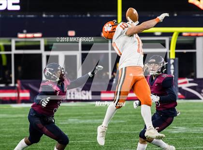 Thumbnail 3 in Thayer Academy vs Dexter (NEPSAC John "Moose" Curtis Bowl at Gillette Stadium) photogallery.