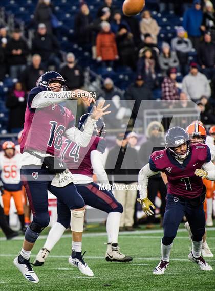 Thumbnail 2 in Thayer Academy vs Dexter (NEPSAC John "Moose" Curtis Bowl at Gillette Stadium) photogallery.