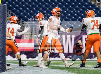 Thumbnail 2 in Thayer Academy vs Dexter (NEPSAC John "Moose" Curtis Bowl at Gillette Stadium) photogallery.