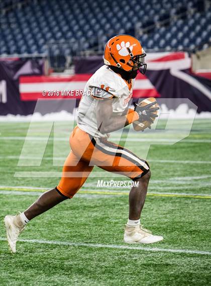 Thumbnail 3 in Thayer Academy vs Dexter (NEPSAC John "Moose" Curtis Bowl at Gillette Stadium) photogallery.