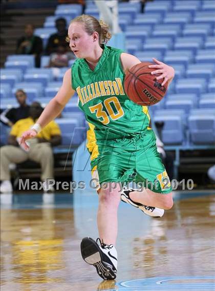 Thumbnail 2 in Bishop McGuinness vs. Williamston (NCHSAA Class 1A Final) photogallery.